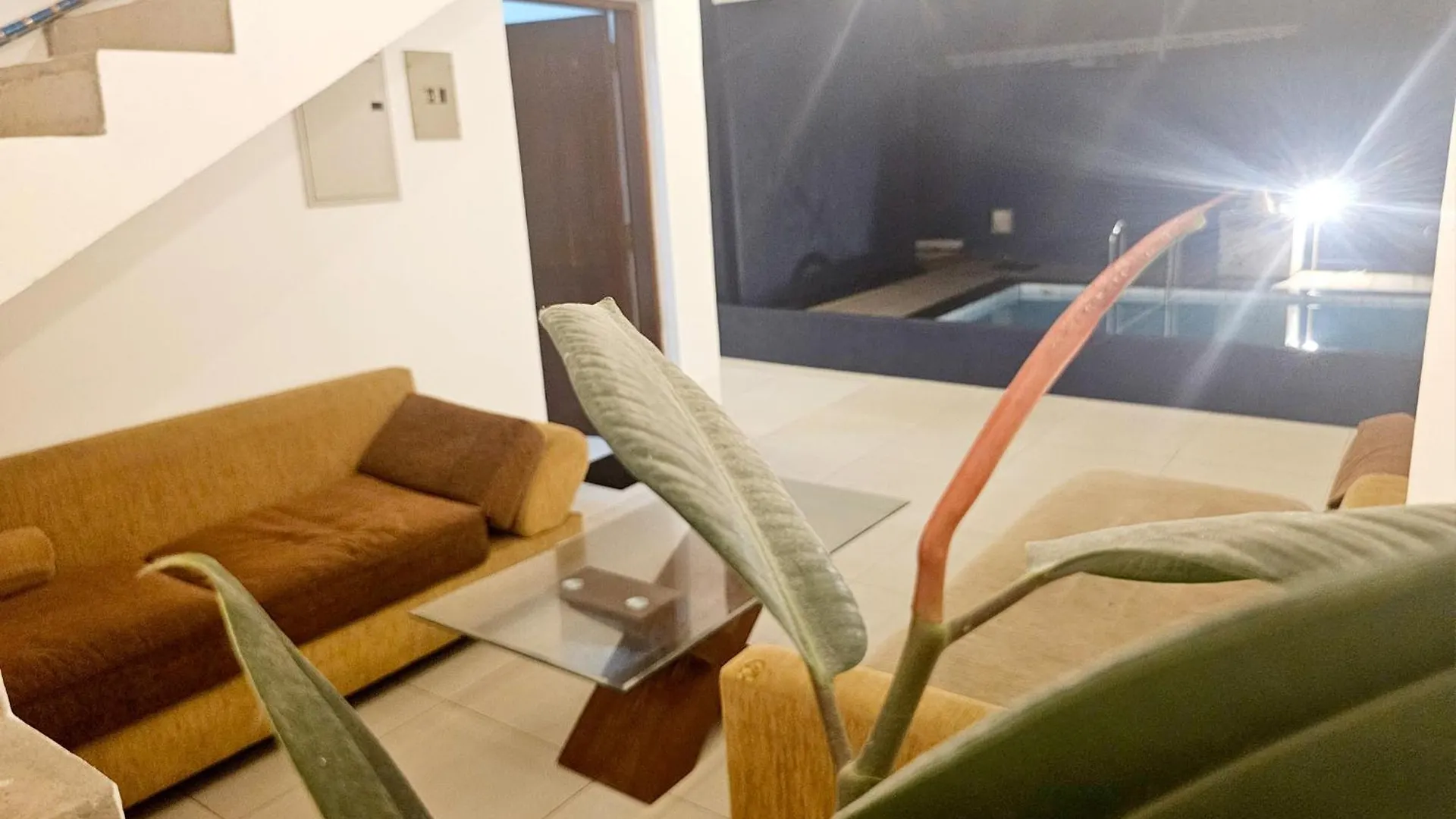 Lc Hotels 니곰보