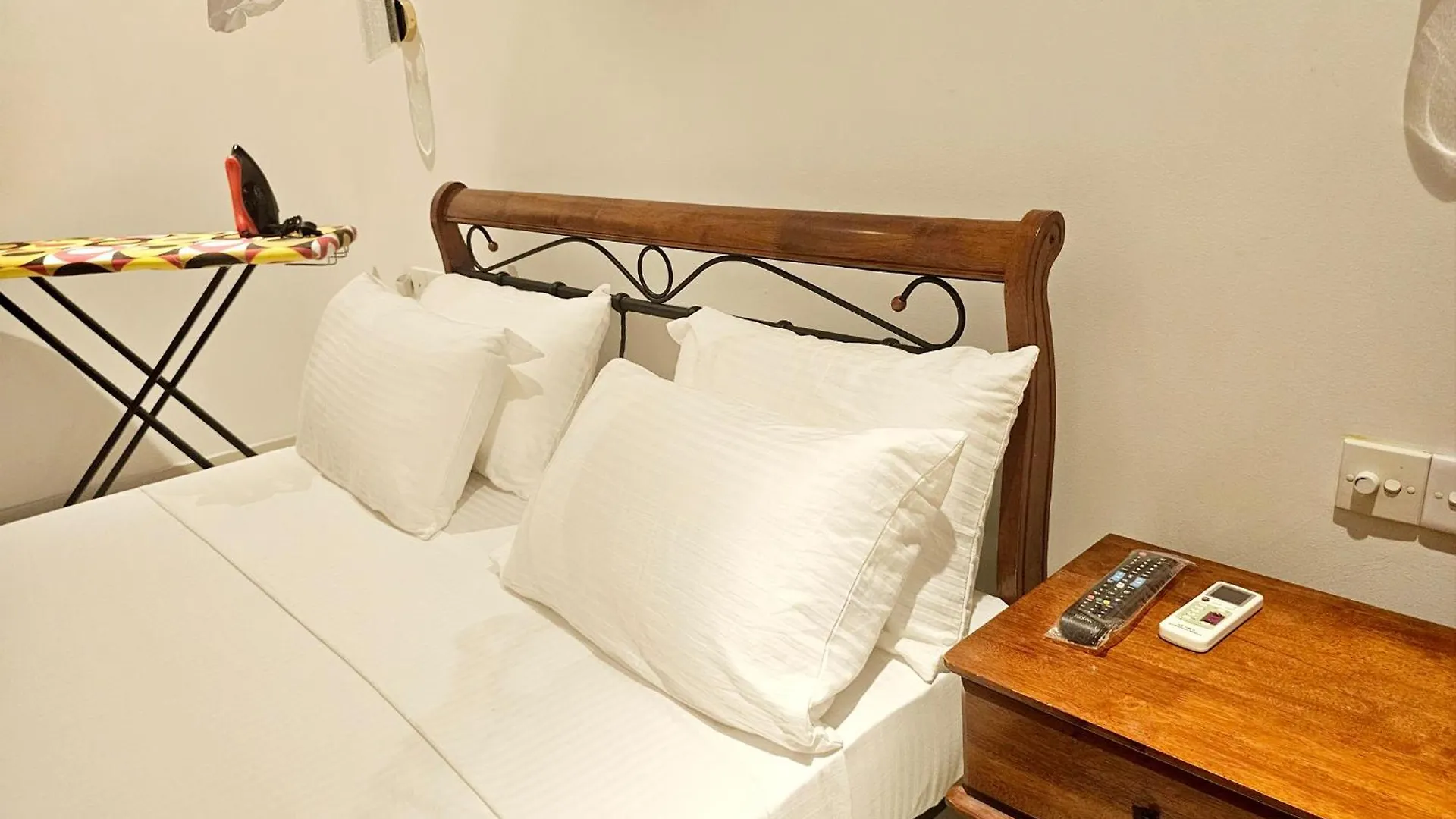 Lc Hotels Νεγκόμπο