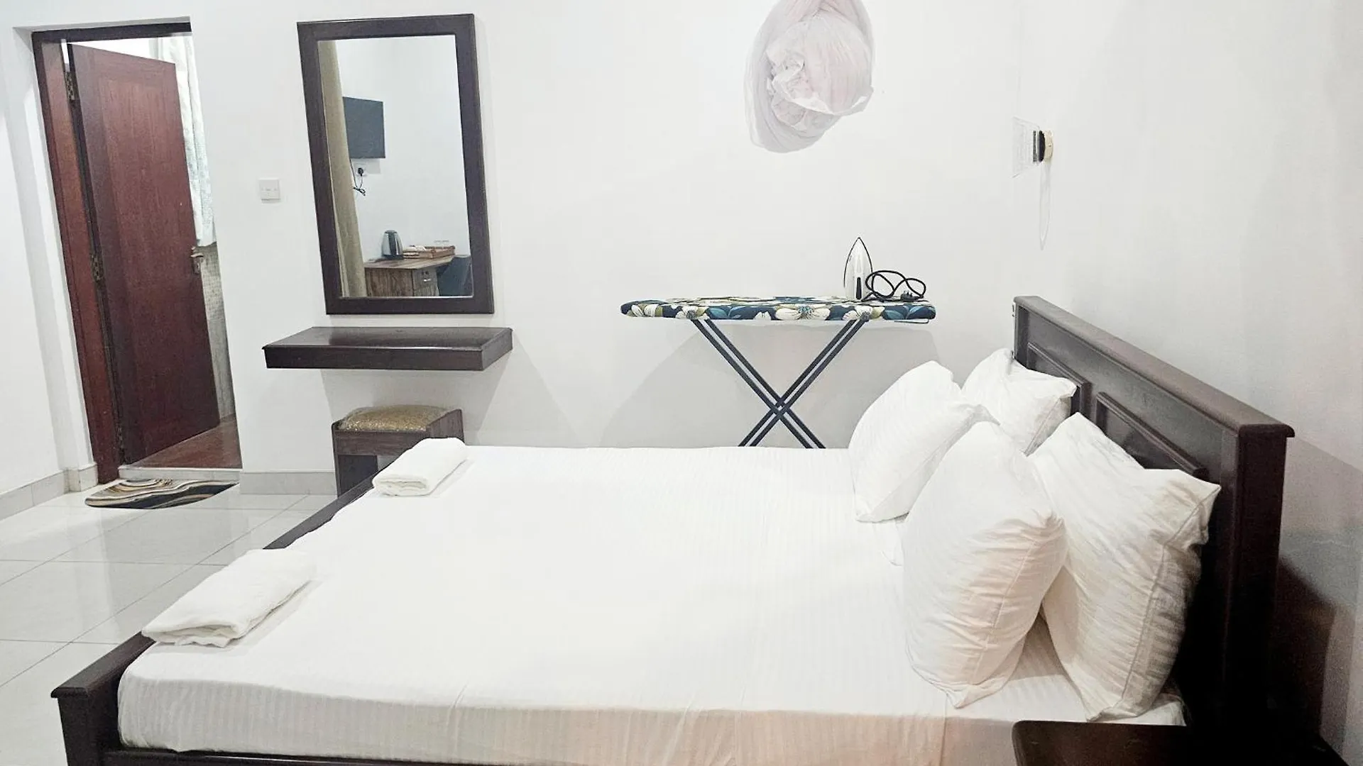 Lc Hotels Νεγκόμπο